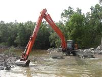 鄂州斗山215-9水路挖掘机租赁河堤开发清淤